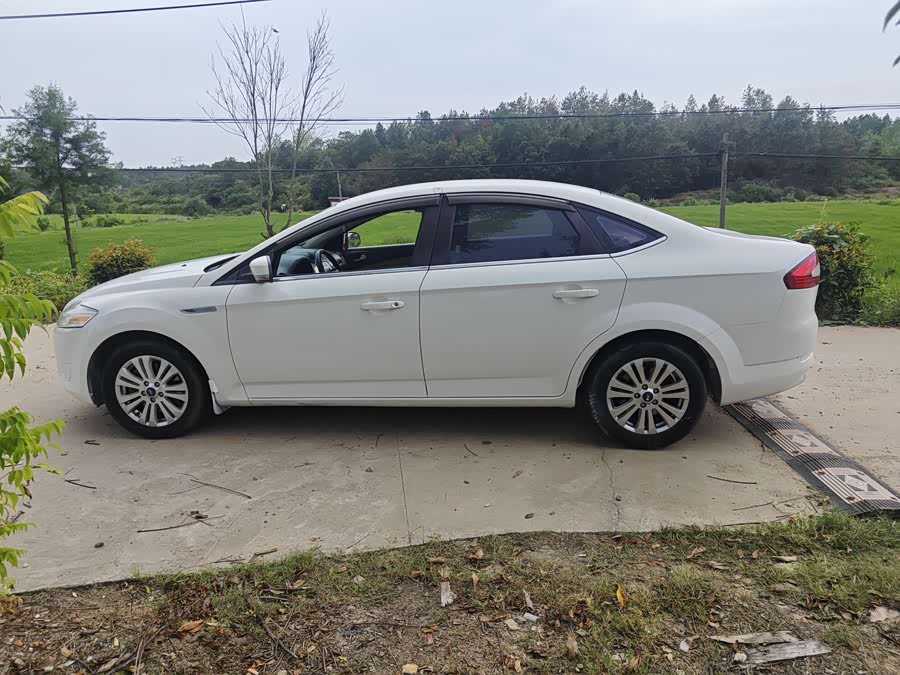 Ford Mondeo-Zhisheng 2010 car image #13