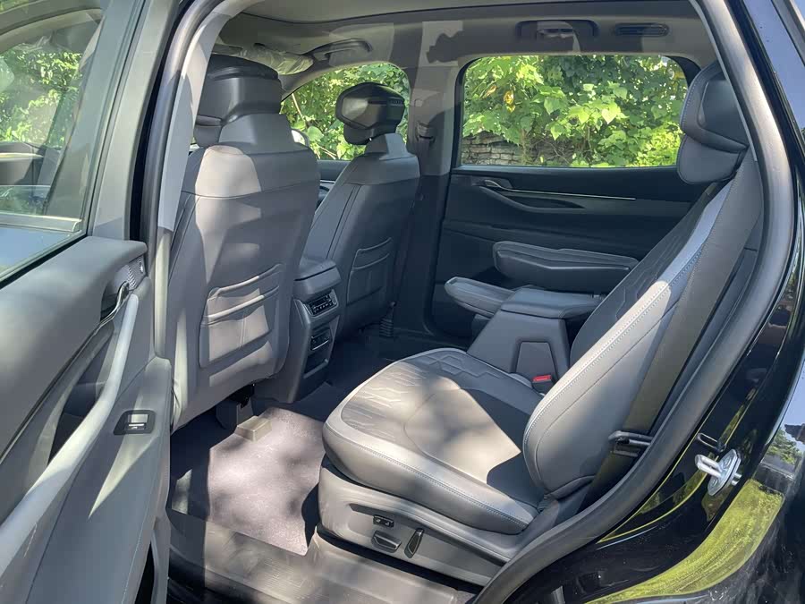 Ford Edge #13 Ford Edge car image #13