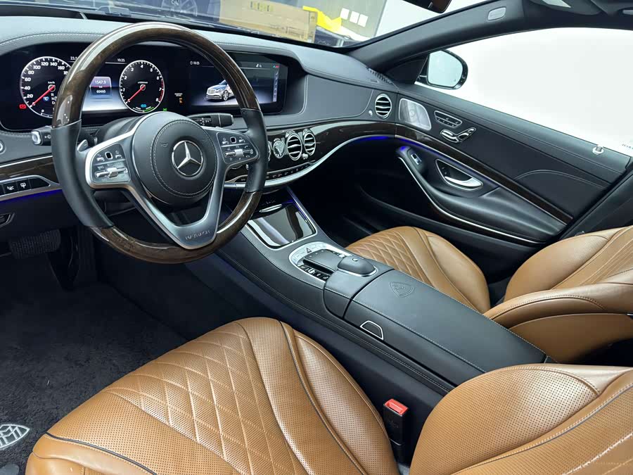 Mercedes-Benz Maybach S Class 2020 car image #13