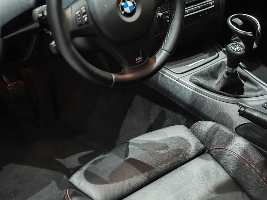 BMW 1 Series M 2012 car image #13