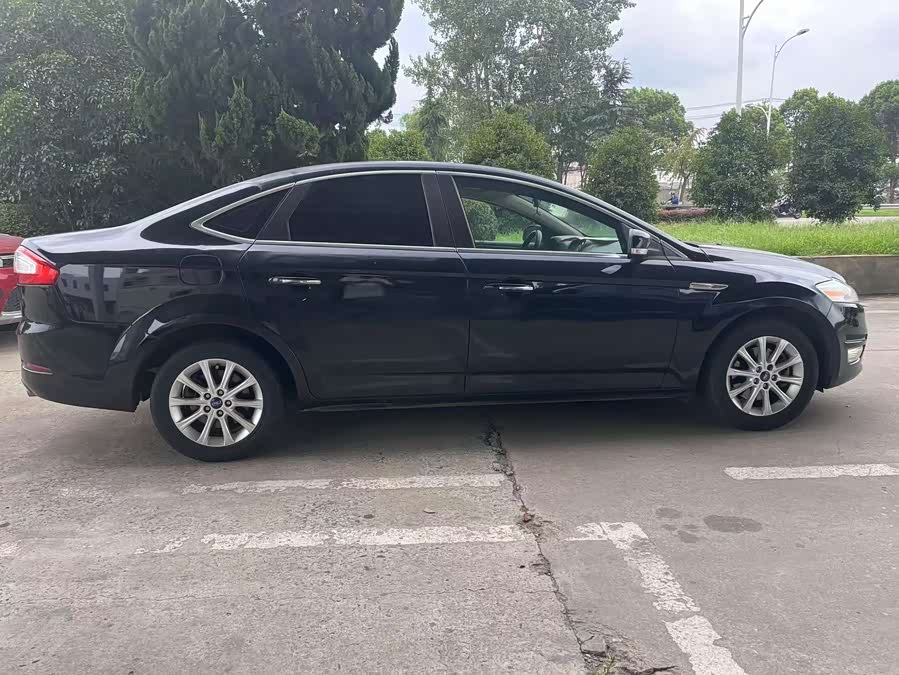Ford Mondeo-Zhisheng 2012 صورة سيارة #13