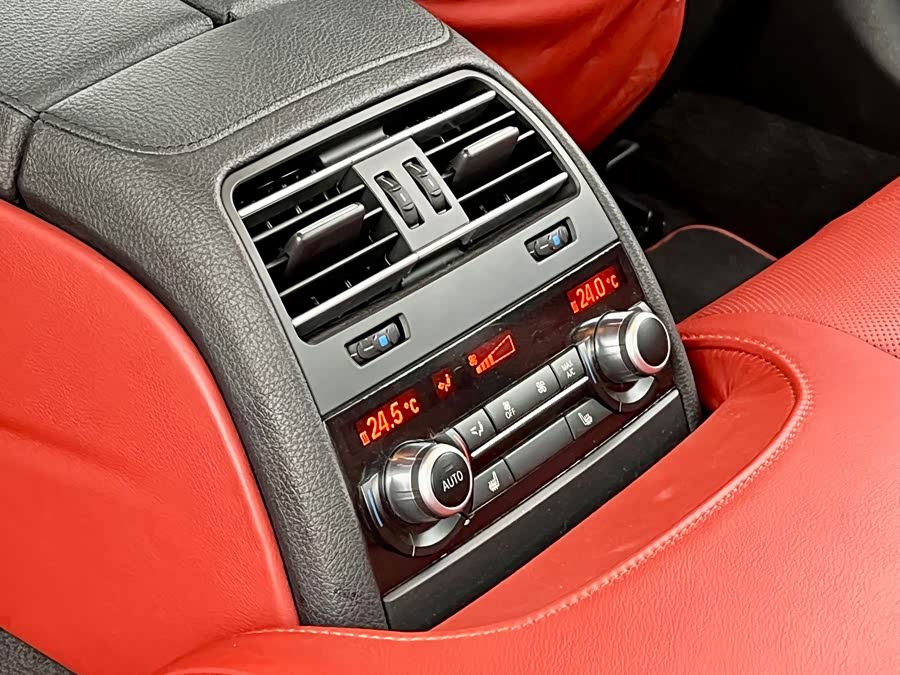 BMW M6 2015 #13 BMW M6 2015 изображение автомобиля #13