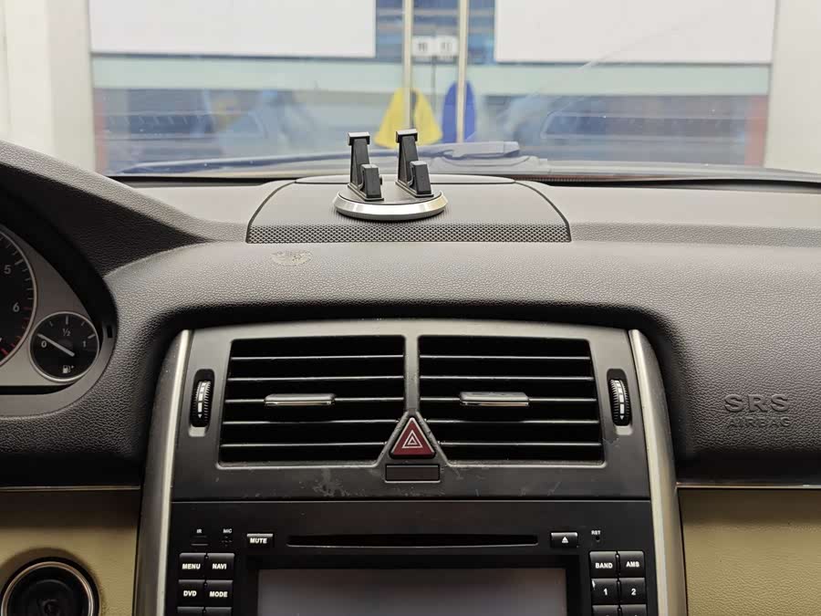 Mercedes-Benz B Class 2011 car image #13