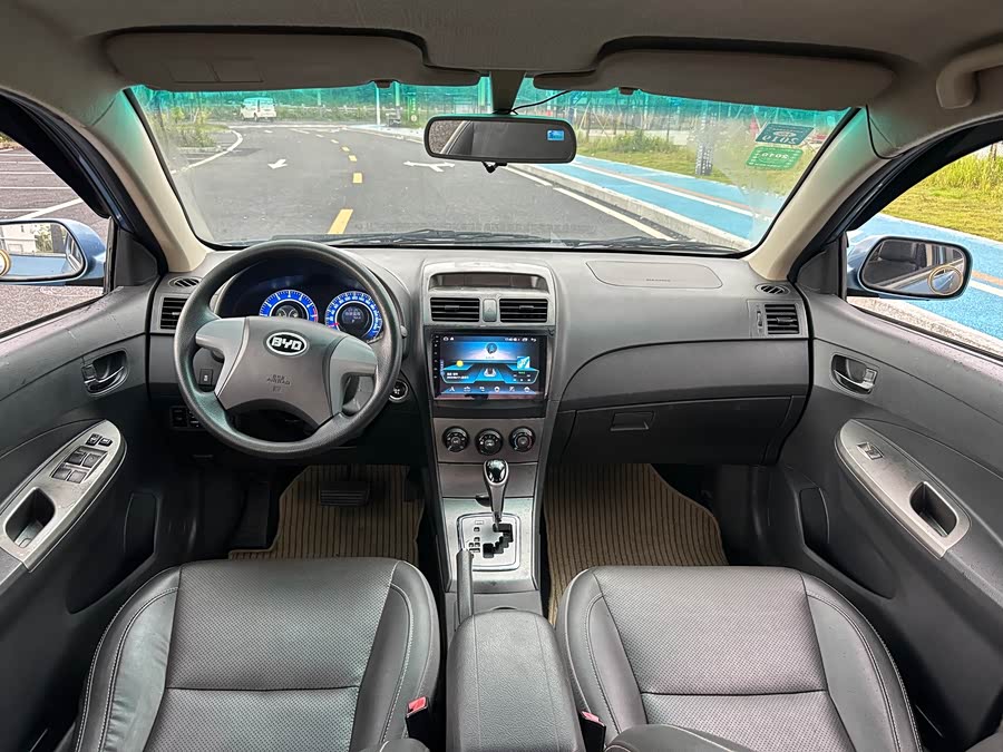 BYD L3 2015 car image #13
