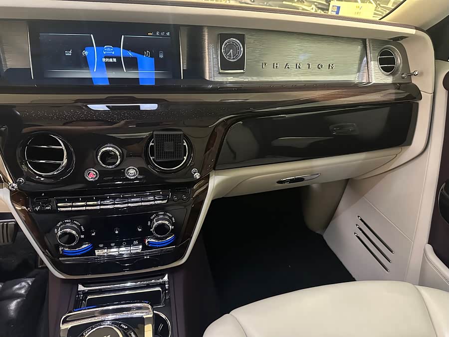劳斯莱斯 幻影 2020 汽车图片 #13