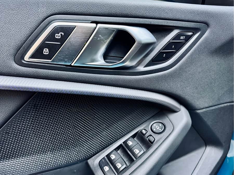 BMW 2 Series (Imported) 2023 #13 BMW 2 Series (Imported) 2023 car image #13