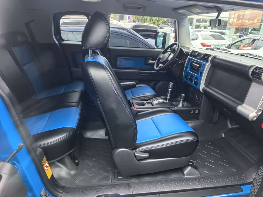 Toyota FJ Cruiser 2008 car image #13