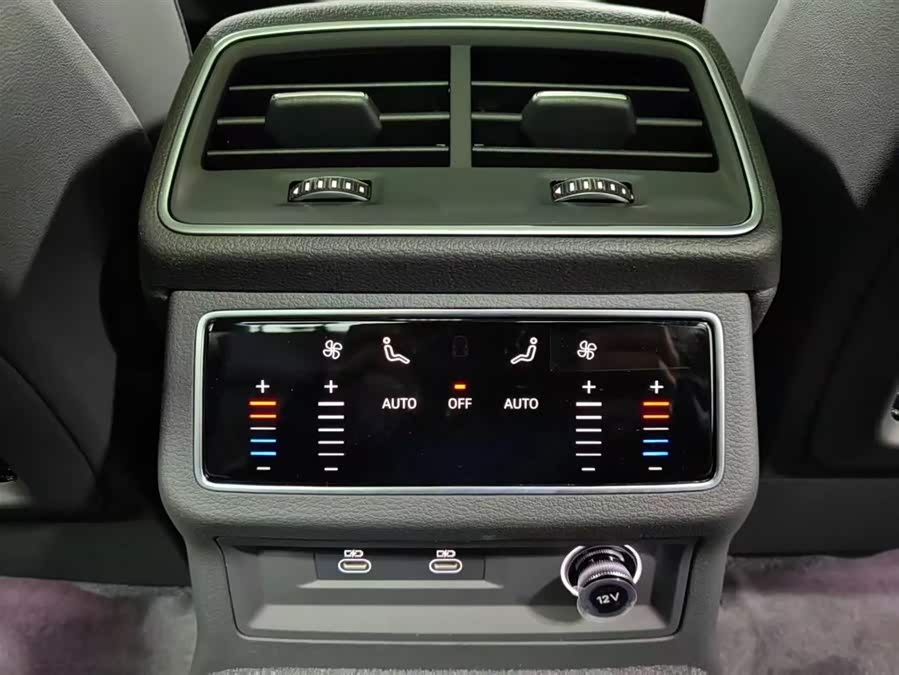 Audi A6L 2023 car image #13