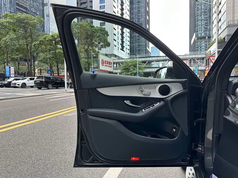 Mercedes-Benz GLC AMG 2021 imagem de carro #13