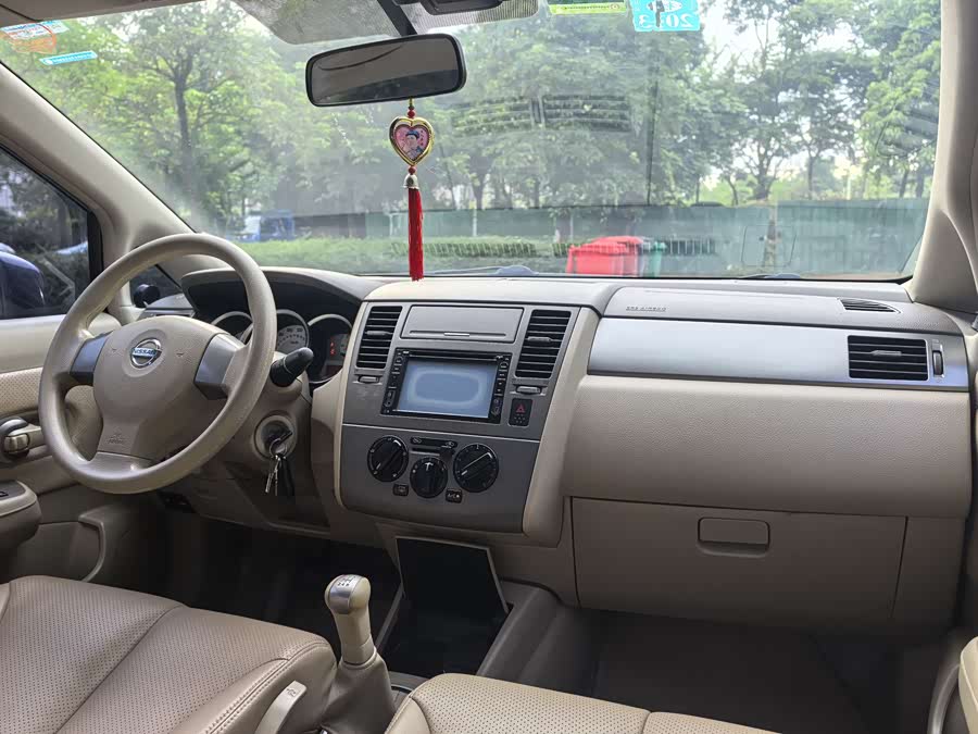 日产 颐达 2009 汽车图片 #13
