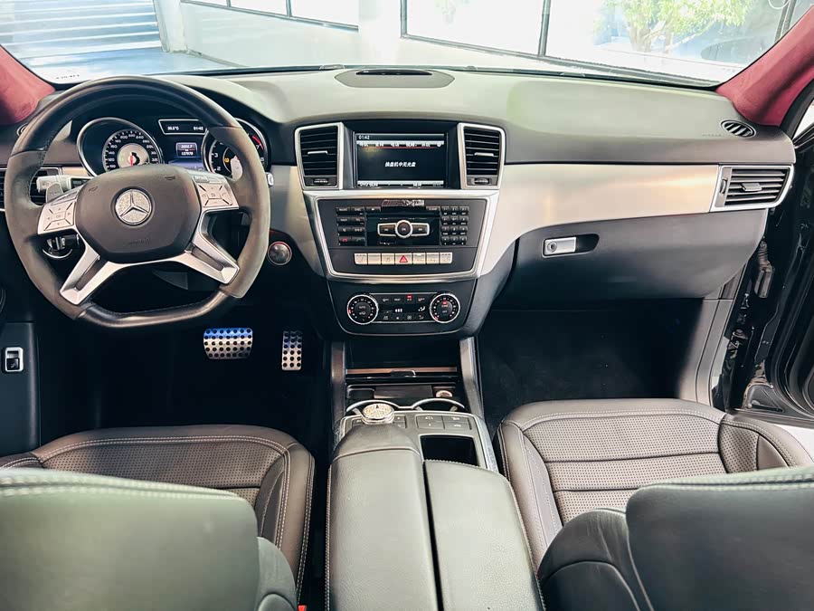 Mercedes-Benz M AMG 2015 image de voiture #13