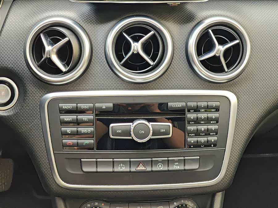 Mercedes-Benz A Class (Imported) 2015 car image #13