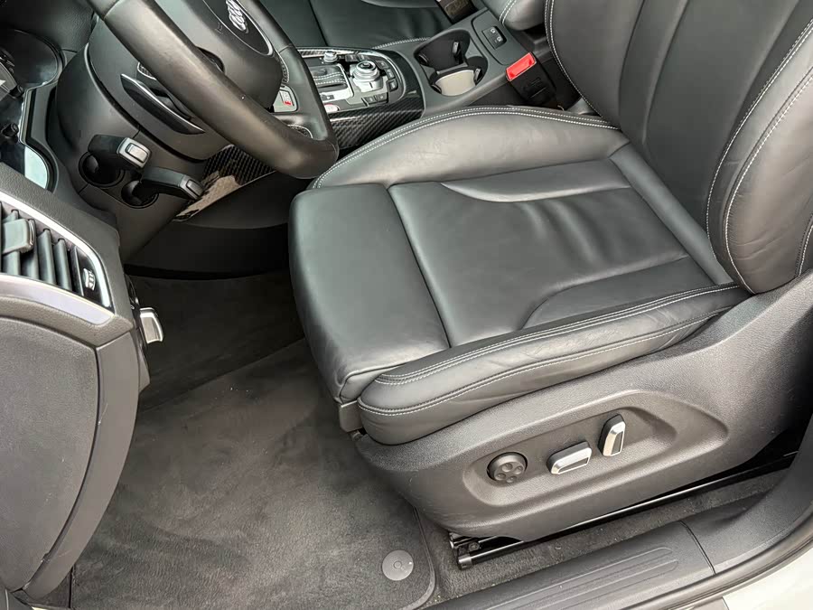 Audi SQ5 2016 #13 Audi SQ5 2016 изображение автомобиля #13