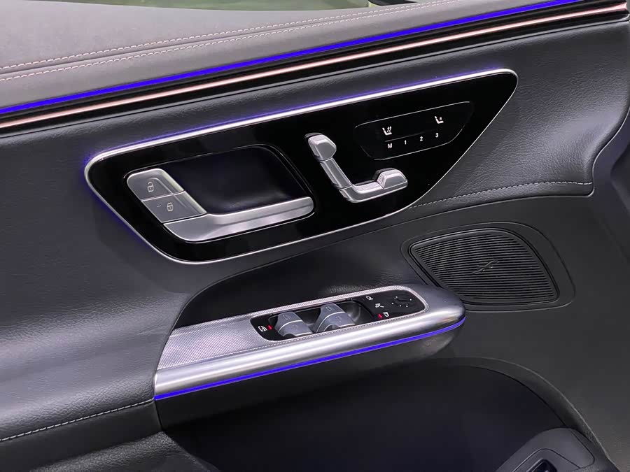 Mercedes-Benz EQE Class 2023 #13 Mercedes-Benz EQE Class 2023 car image #13