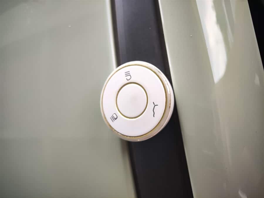 哪吒汽车 哪吒AYA 2024 汽车图片 #13