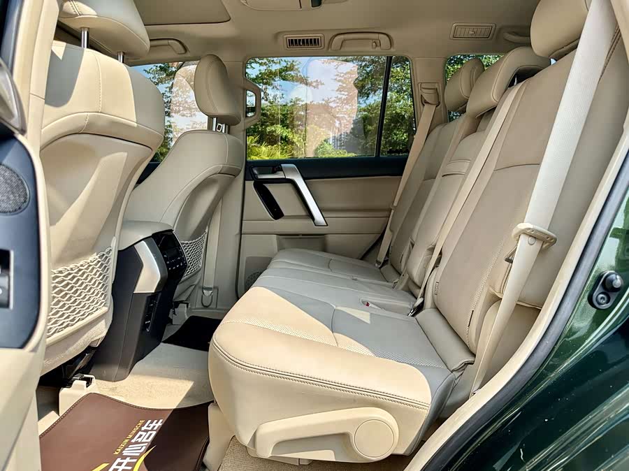 Toyota Land Cruiser Prado 2018 immagine di auto #13