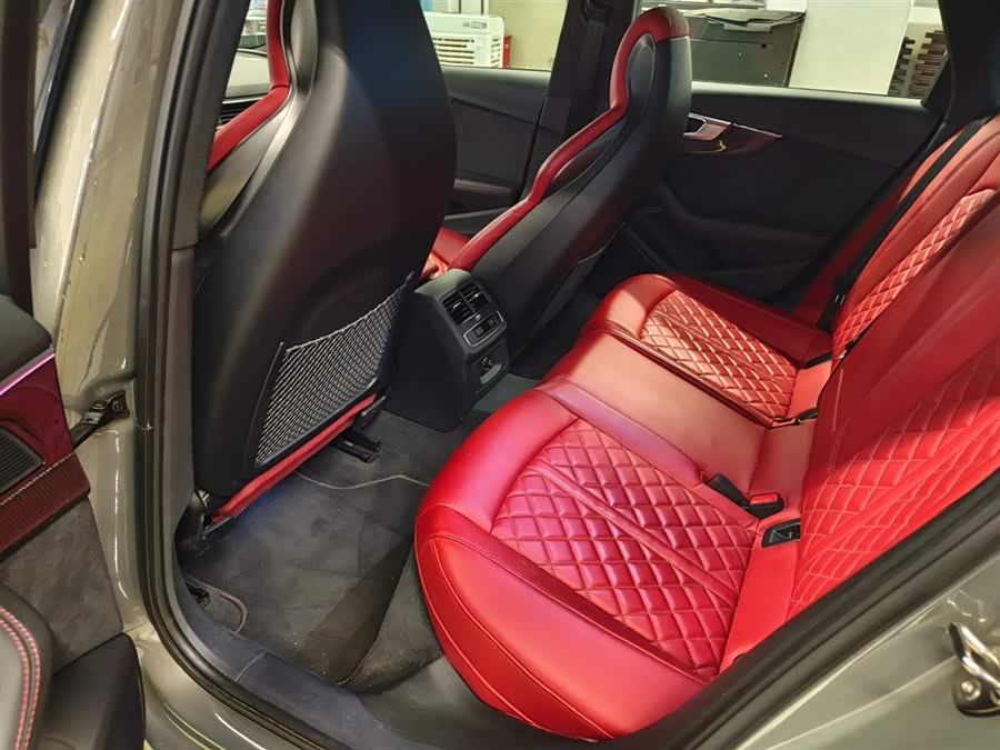 Audi S4 2023 car image #13