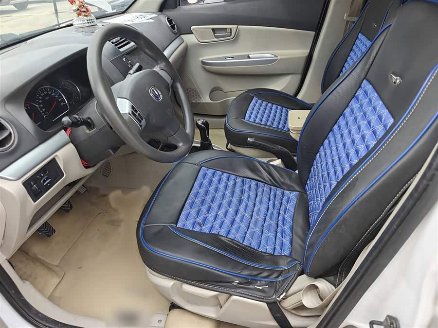 Changan Alsvin V5 2014 car image #13