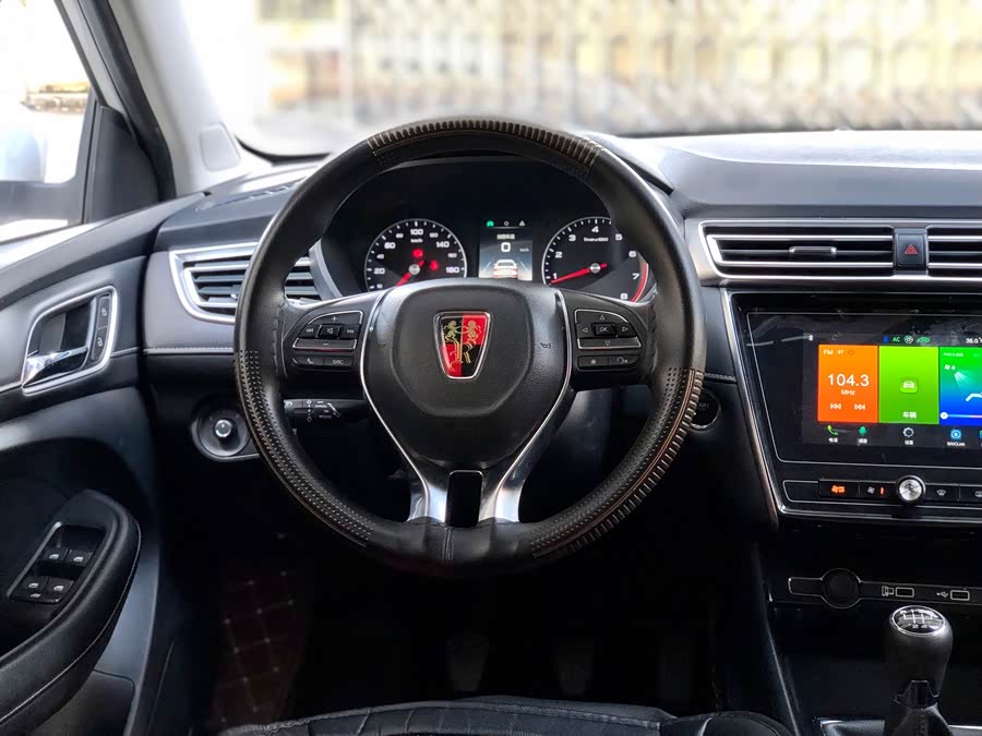 Roewe i5 2019 #13 Roewe i5 2019 car image #13