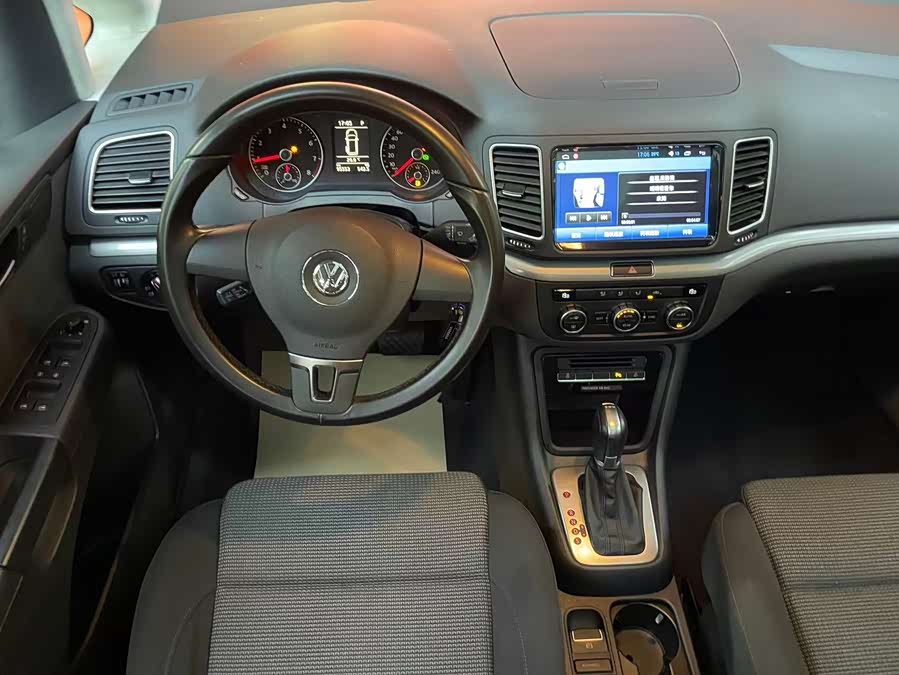 Volkswagen Sharan 2016 imagem de carro #13