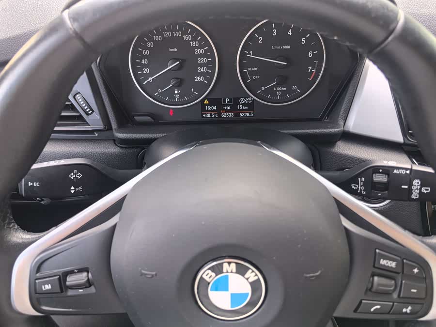 BMW 2 Series Tourer 2017 صورة سيارة #13