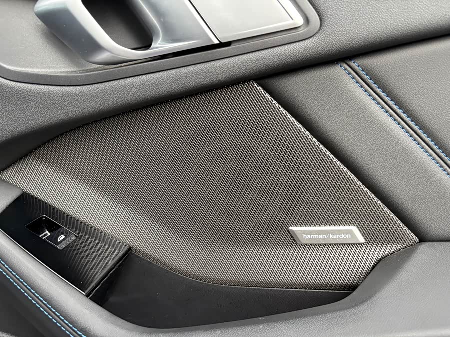 BMW M235L 2024 #13 BMW M235L 2024 car image #13