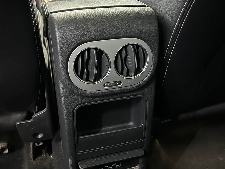 Volkswagen Tiguan 2016 #13 Volkswagen Tiguan 2016 car image #13