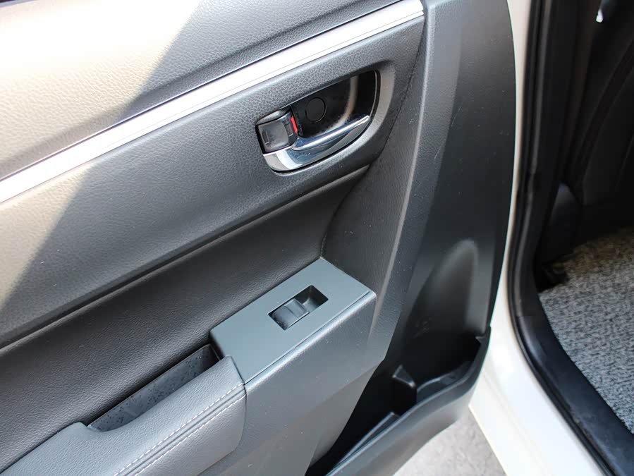 Toyota Levin Hybird E+ 2019 изображение автомобиля #13