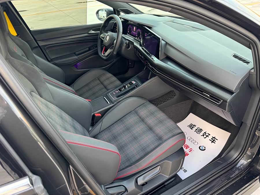 Volkswagen GolfGTI 2021 car image #13