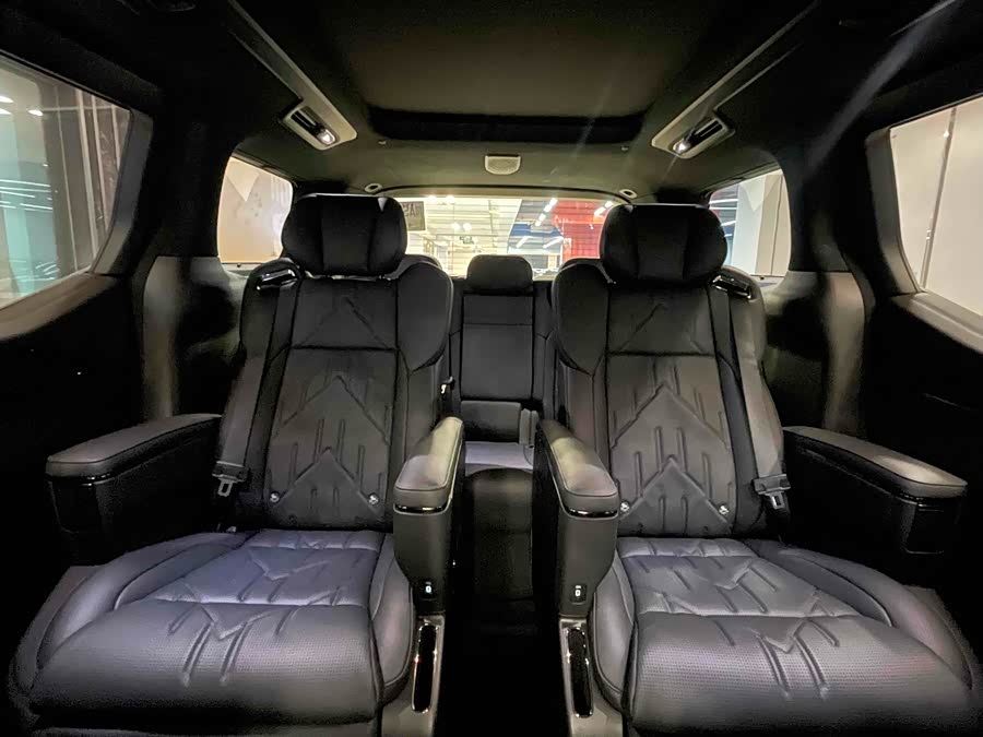 Volkswagen Phideon 2025 immagine di auto #13