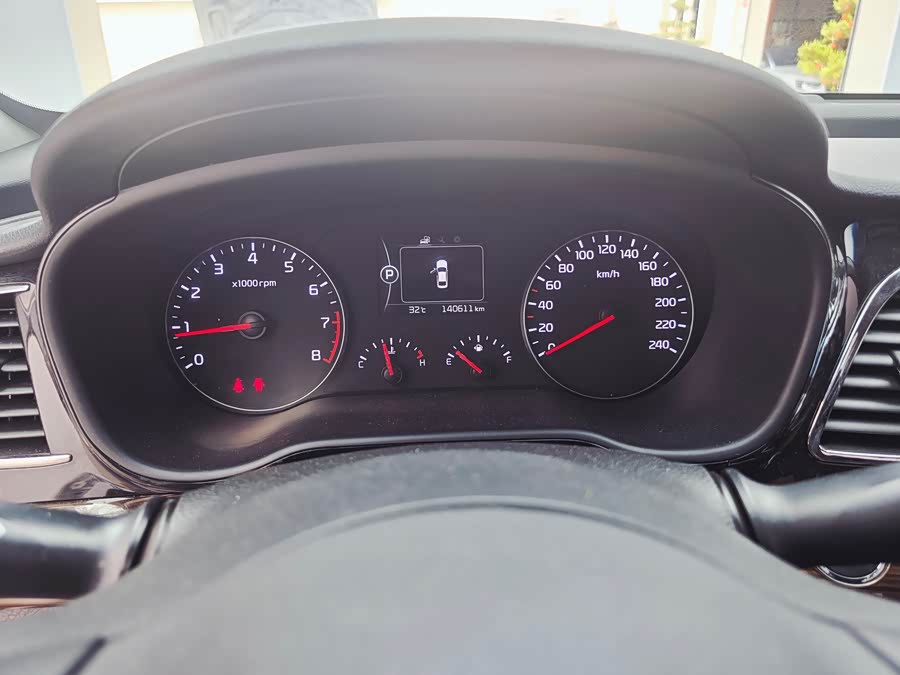 起亚 起亚K4 2015 汽车图片 #13