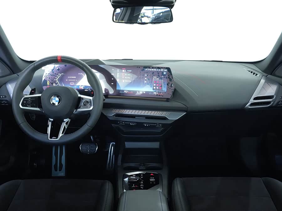 BMW M235L car image #13