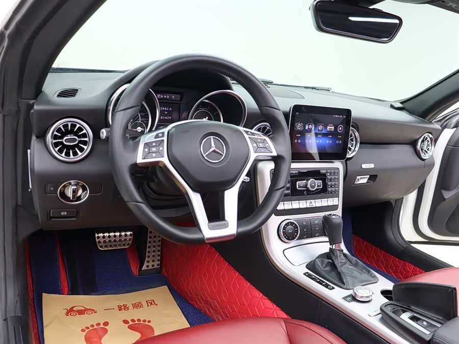 Mercedes-Benz SLK Class 2015 car image #13