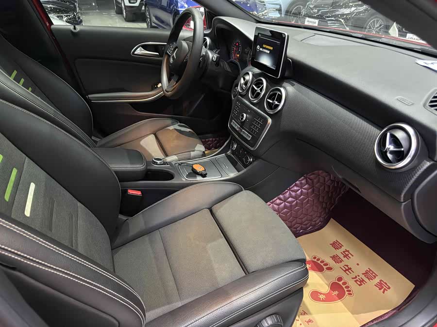 Mercedes-Benz A Class (Imported) 2015 car image #13