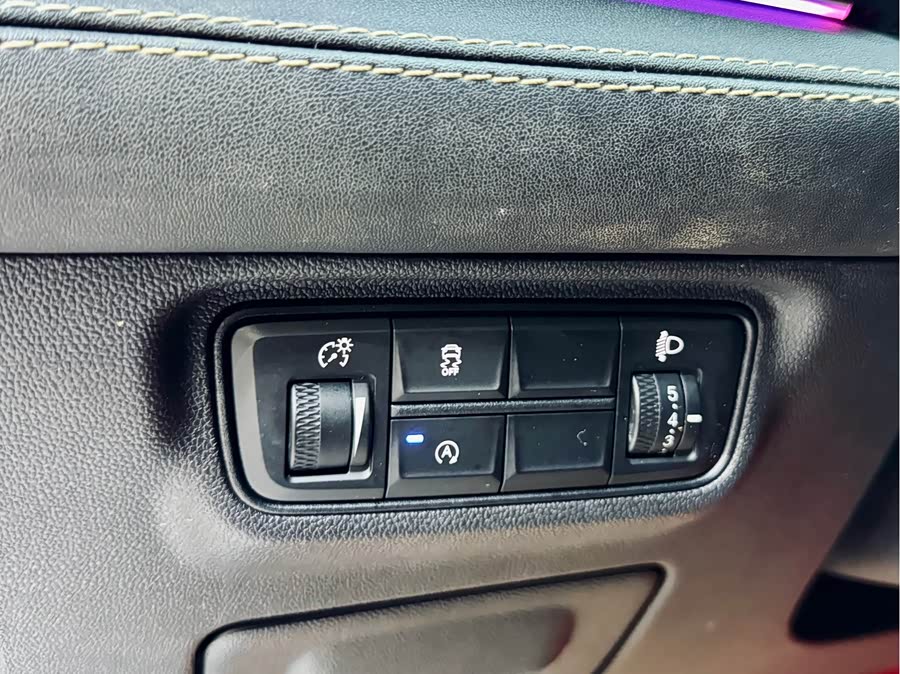 Changan CS85 Coupe 2019 car image #13