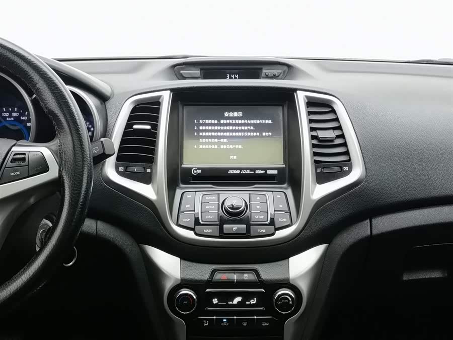 Changan Eado XT 2015 изображение автомобиля #13