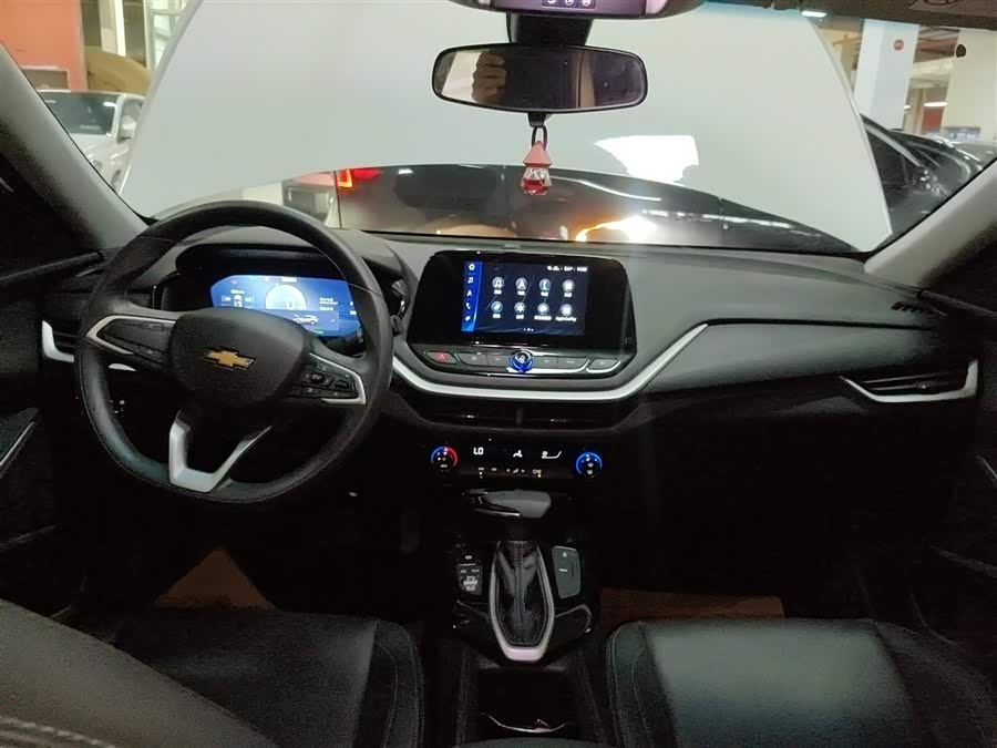 Chevrolet Charm 2023 car image #13