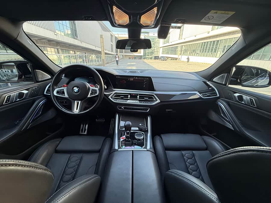 BMW X6 M 2022 car image #13