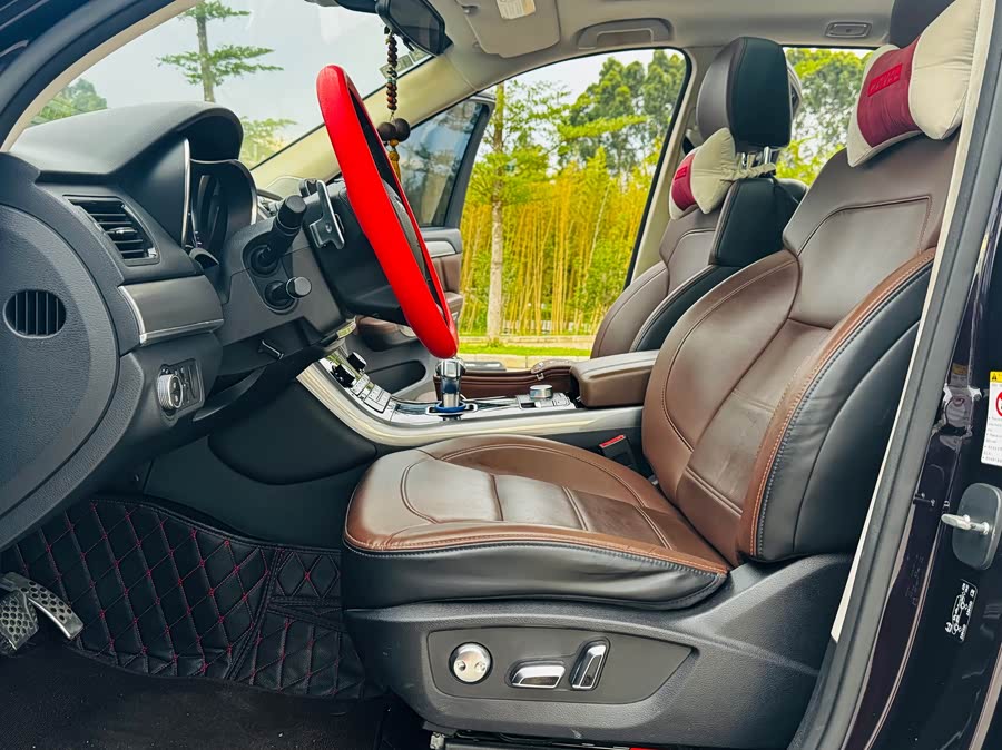 Haval H8 2018 car image #13