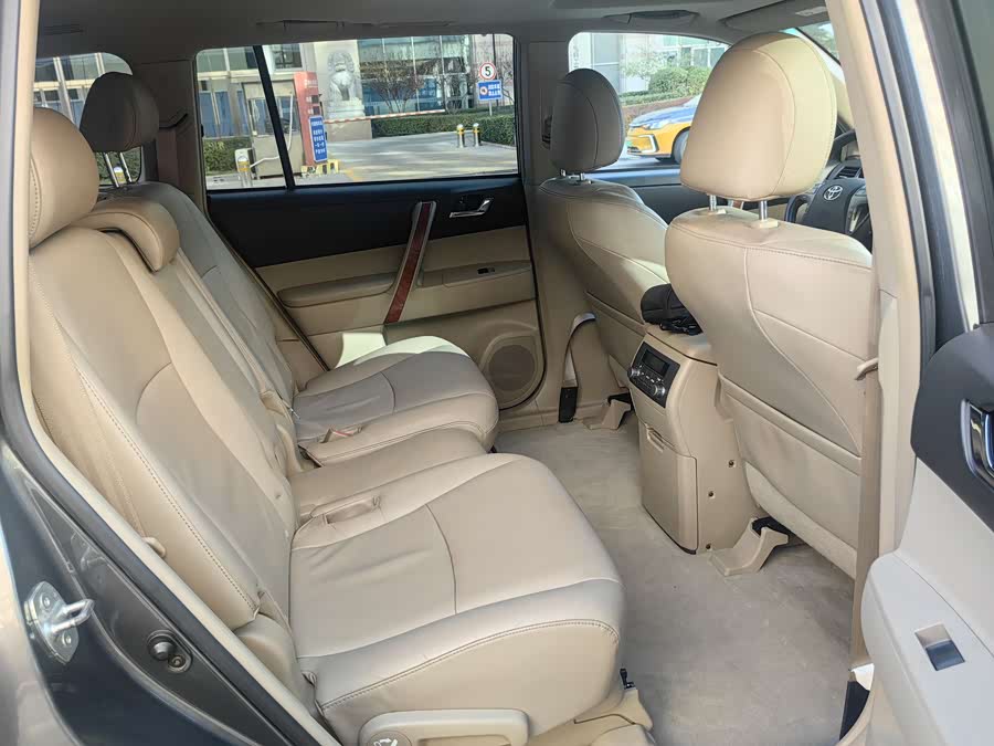 丰田 汉兰达 2010 汽车图片 #13