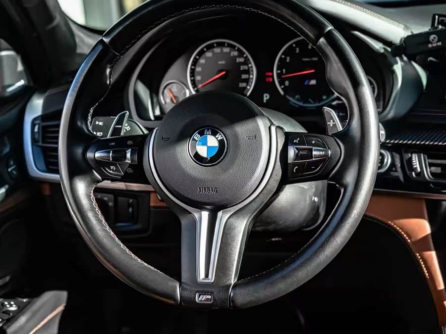 BMW X5 M 2016 car image #13