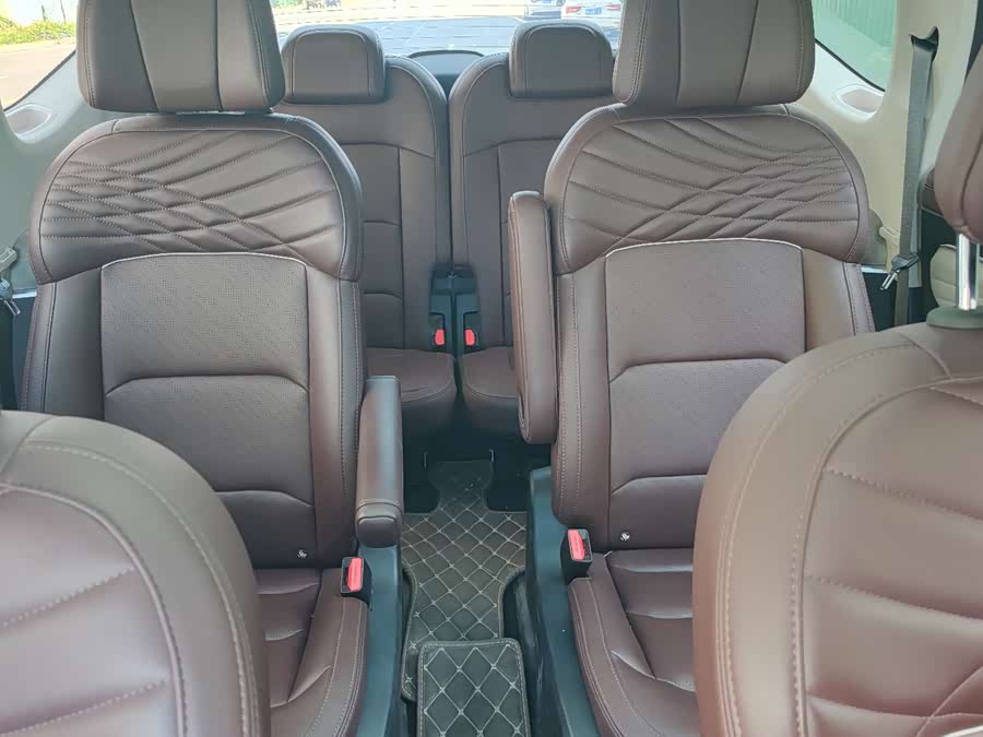 GEELY JiaJi New Energy 2022 car image #13