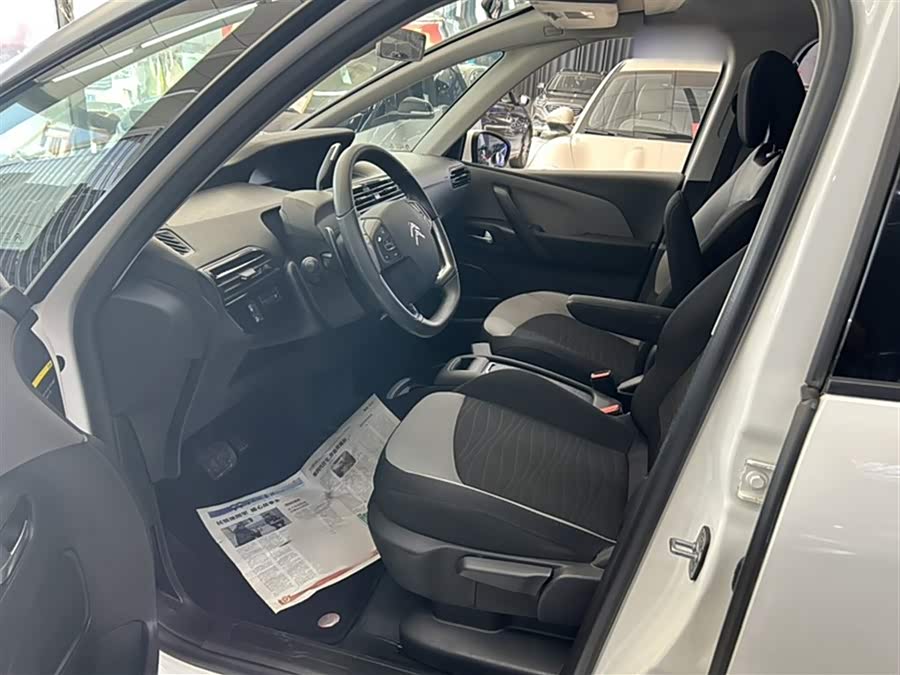 Citroen C4 PICASSO 2017 immagine di auto #13