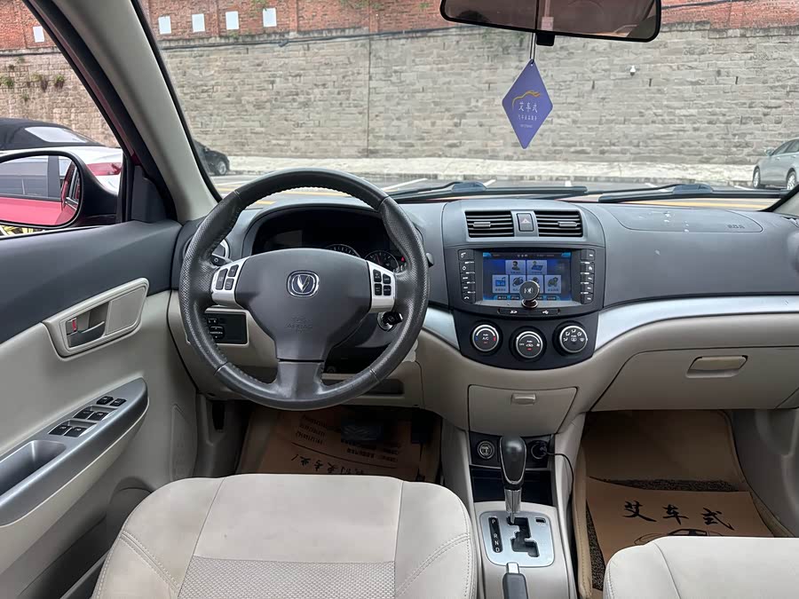 Changan Alsvin V5 2014 #13 Changan Alsvin V5 2014 car image #13