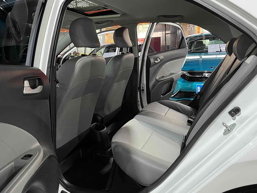 起亚 焕驰 2020 汽车图片 #13