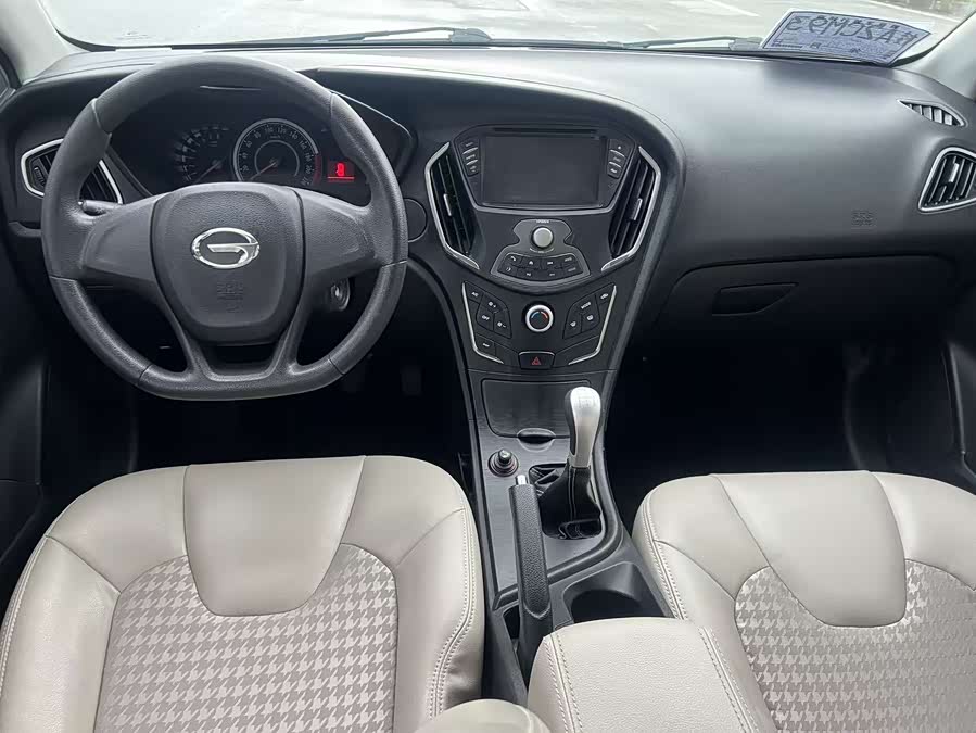 GAC Trumpchi GA3S 2017 imagem de carro #13