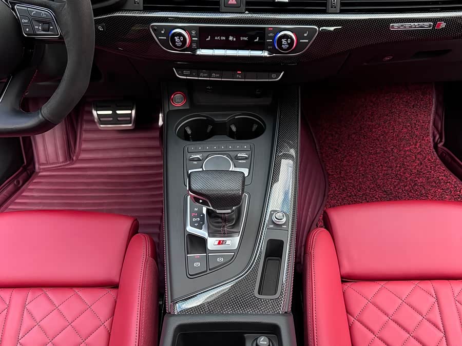 Audi S5 2019 car image #13