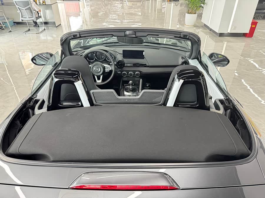 GEELY Monjaro MHEV #13 GEELY Monjaro MHEV изображение автомобиля #13