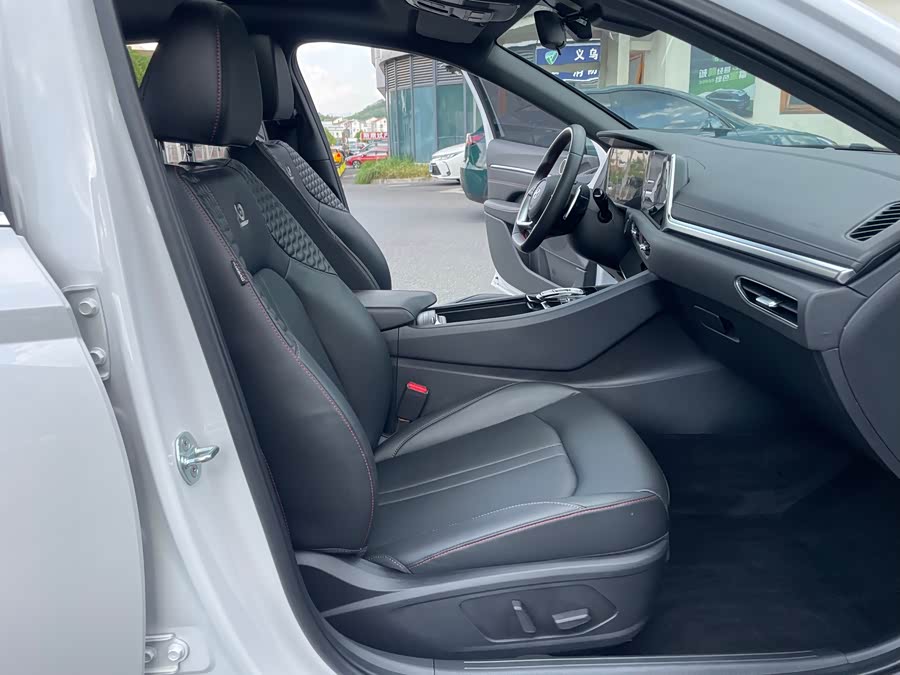 Hyundai Sonata 2023 car image #13