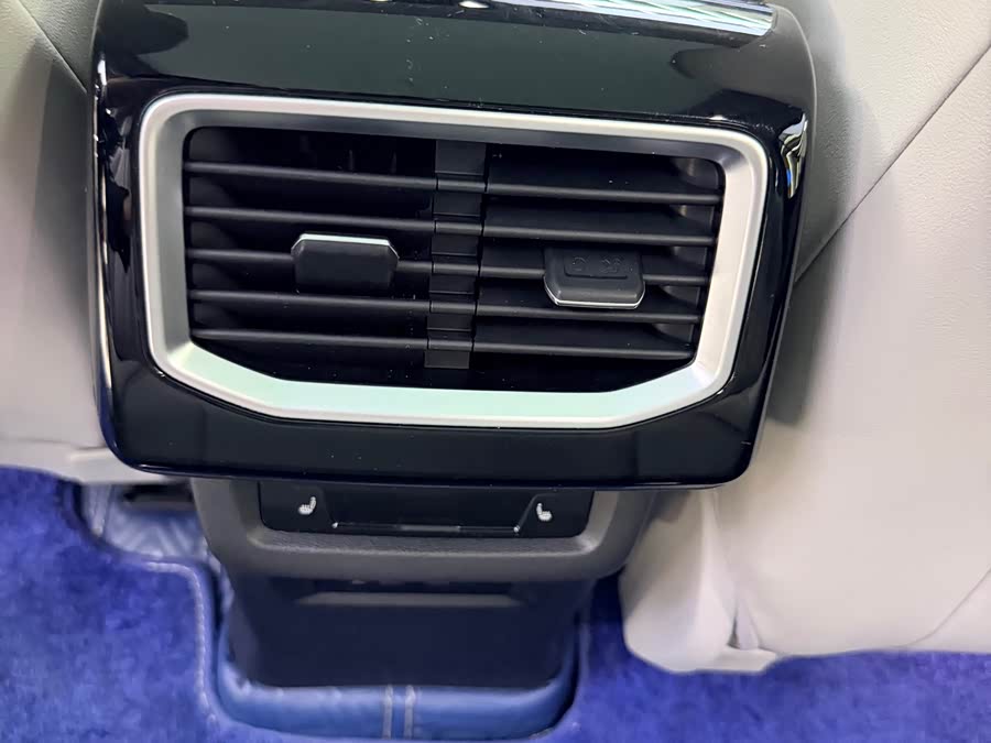 Volkswagen ID.6 X 2022 #13 Volkswagen ID.6 X 2022 immagine di auto #13